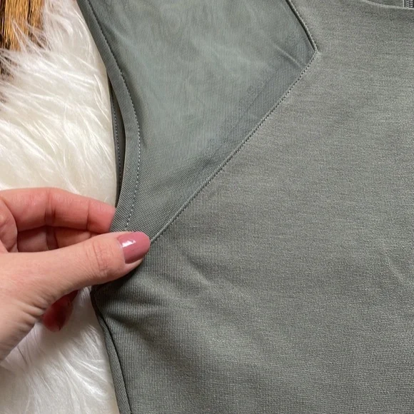 French Connection dress like new with mesh details - Picture 5 of 10